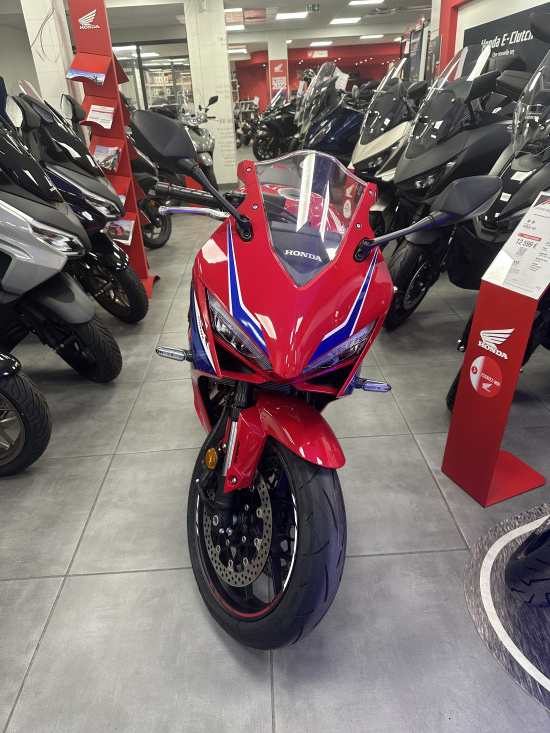 HONDA CBR 650 R E-CLUTCH ABS 2025 - ASNIERES