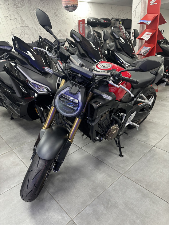 HONDA CBR 650 R E-CLUTCH ABS 2025 - ASNIERES