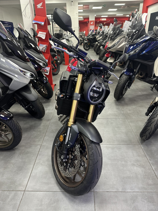 HONDA CBR 650 R E-CLUTCH ABS 2025 - ASNIERES